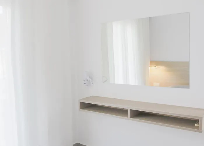 Three Stars Κάρπαθος