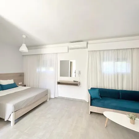 Three Stars Apartment *