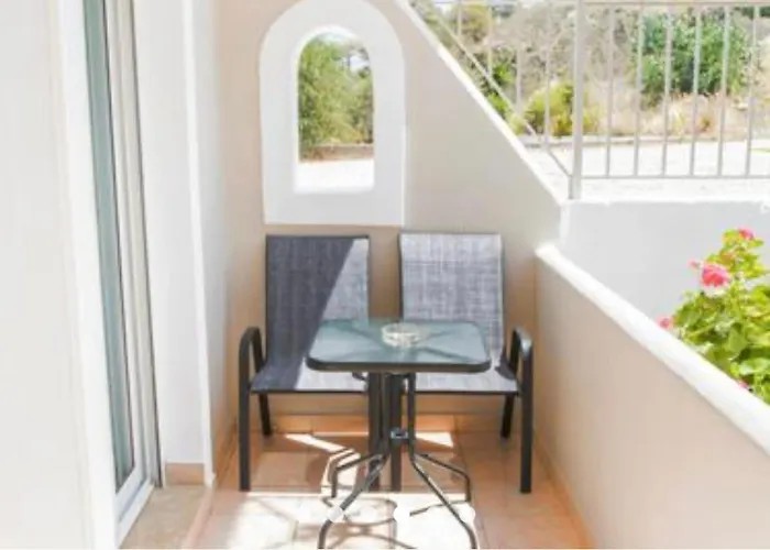 Three Stars Apartamento